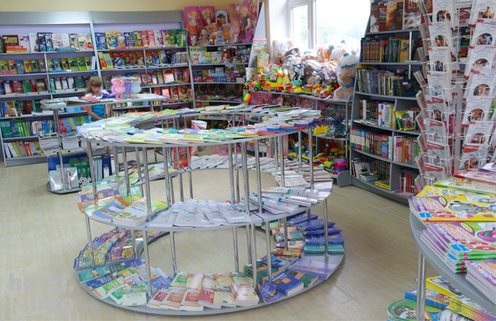 В Горках наконец открылся книжный магазин