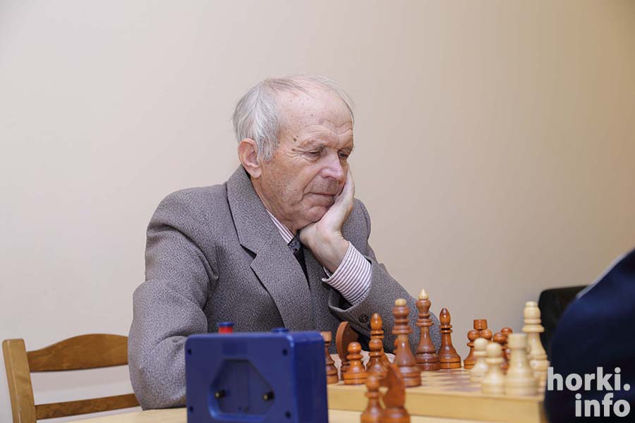 Аркадий Сергеевич Баранаев – старейший игрок турнира. Спортсмену исполнилось 82 года.
