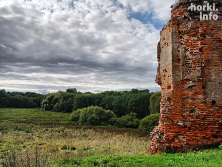 Развалины замка Белый Ковель.