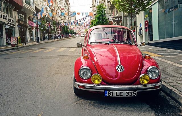 Белорусские автолюбители предпочитают подержанные Volkswagen, Renault или Toyota, сообщает агентство 